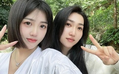 绝色美艳尤物胯下娇吟